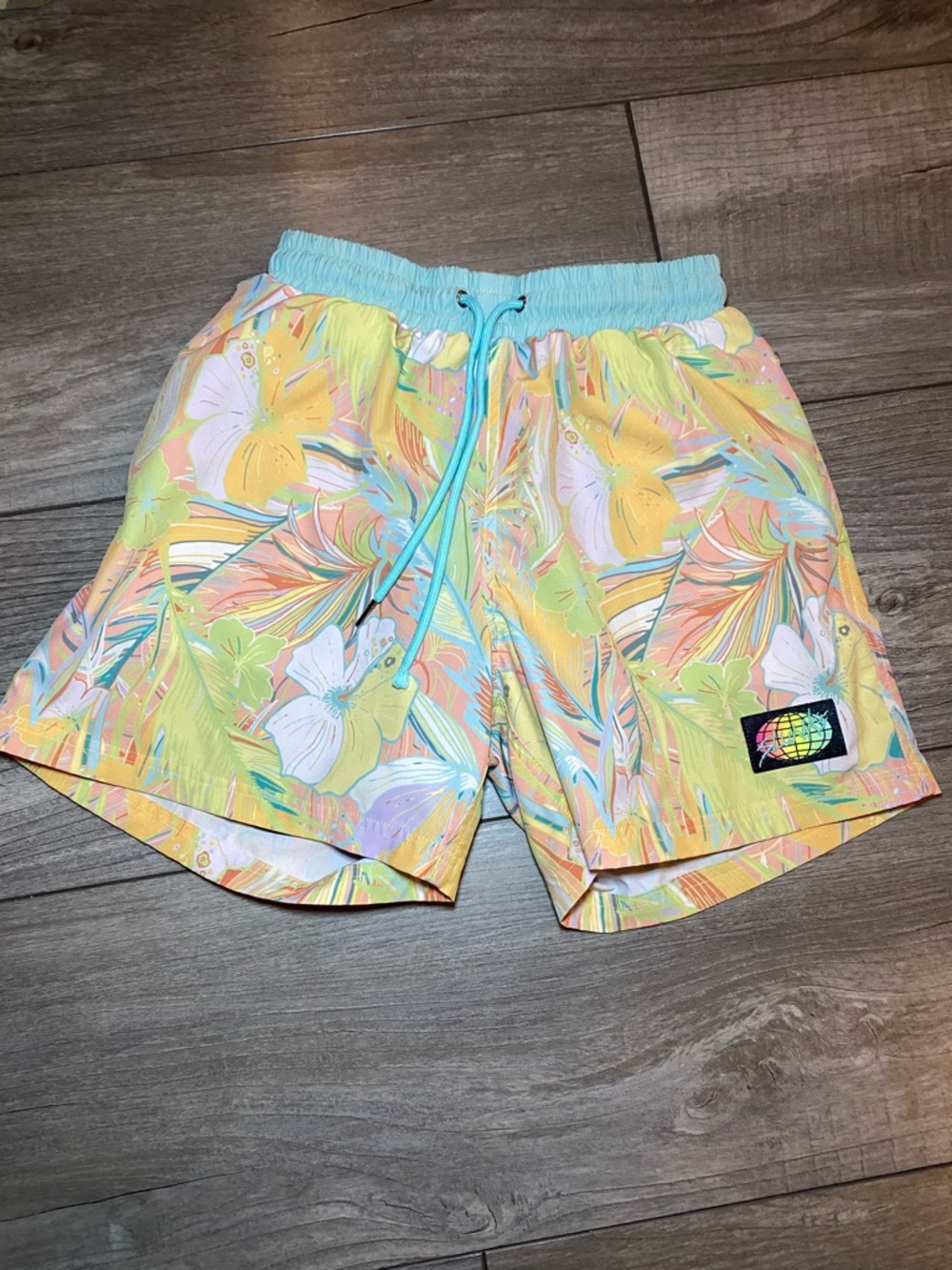 EUC SLUNKS Pastel Tropical Hawaiian Floral Swim Shorts with Aqua Waistband